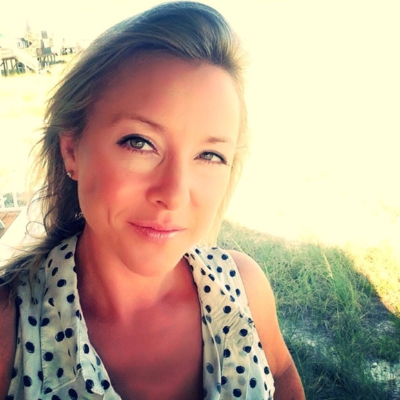 Meet your Posher, Bethany - Picture 1 of 1